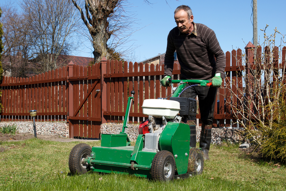 professional-aeration-lawncare-kansas-city-custom