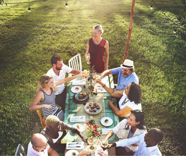 people enjoying pest free lawn